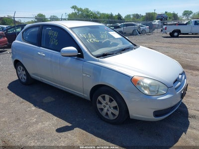 HYUNDAI ACCENT 2010