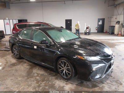 TOYOTA CAMRY 2023