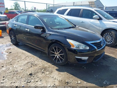 NISSAN ALTIMA 2015