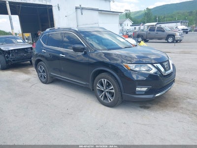 NISSAN ROGUE 2017