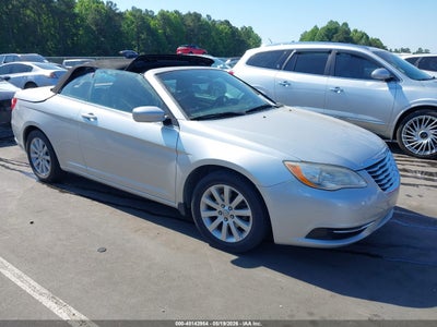 CHRYSLER 200 2012