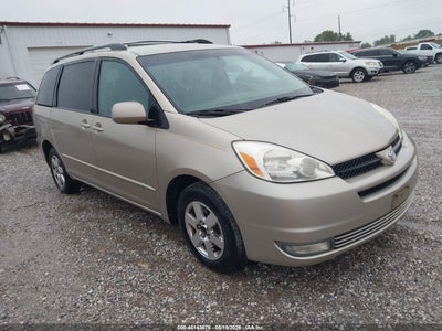 TOYOTA SIENNA 2004