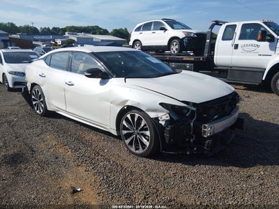 NISSAN MAXIMA 2016