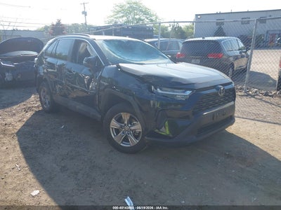 TOYOTA RAV4 2025