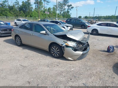 TOYOTA CAMRY HYBRID 2015