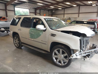 CADILLAC ESCALADE 2014