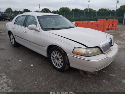 LINCOLN TOWN CAR 2007