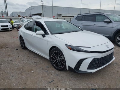 TOYOTA CAMRY 2025