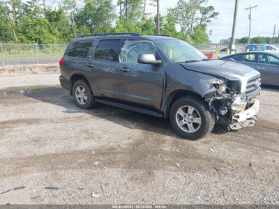 TOYOTA SEQUOIA 2014