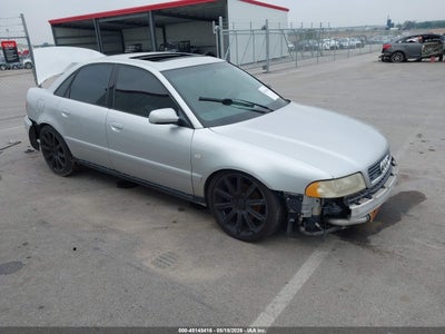 AUDI A4 2001