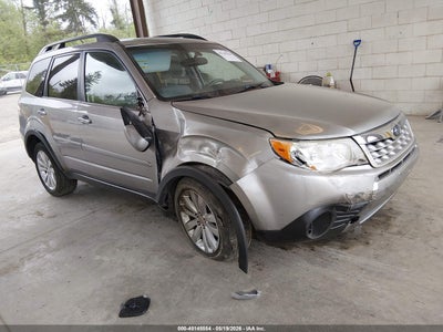 SUBARU FORESTER 2011