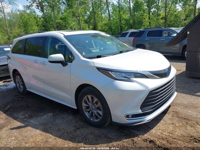 TOYOTA SIENNA 2023