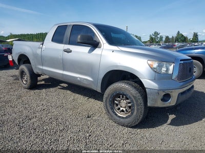 TOYOTA TUNDRA 2009