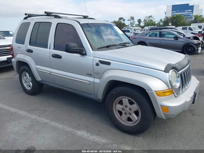 JEEP LIBERTY 2006