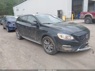 VOLVO V60 CROSS COUNTRY 2018