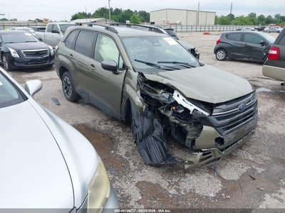 SUBARU FORESTER 2025