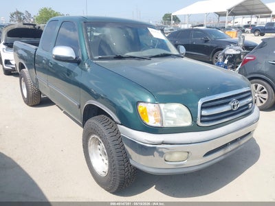TOYOTA TUNDRA 2000