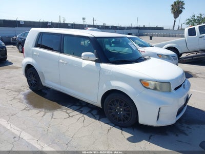 SCION XB 2012