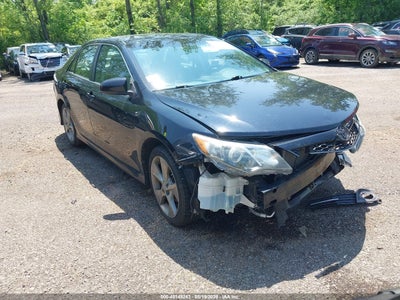 TOYOTA CAMRY 2012