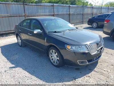 LINCOLN MKZ 2010
