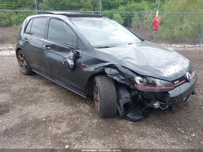 VOLKSWAGEN GOLF GTI 2015
