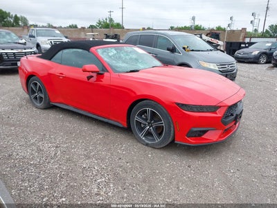 FORD MUSTANG 2025