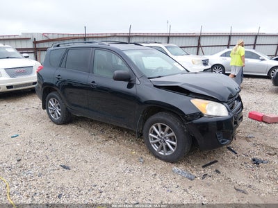 TOYOTA RAV4 2011