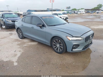 VOLVO S60 2022