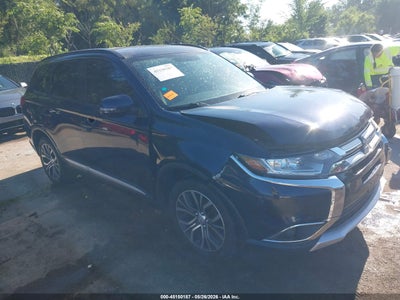 MITSUBISHI OUTLANDER 2016