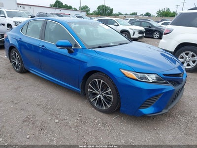 TOYOTA CAMRY 2018
