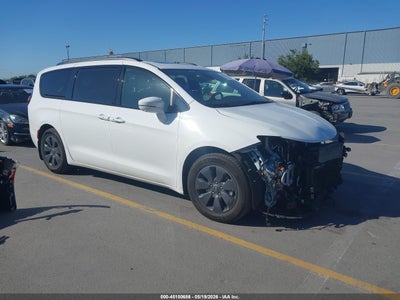 CHRYSLER PACIFICA HYBRID 2019