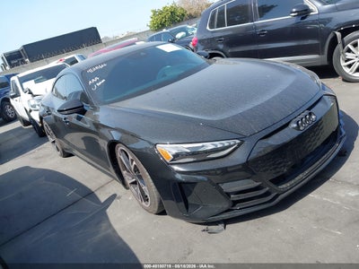 AUDI E-TRON GT 2024