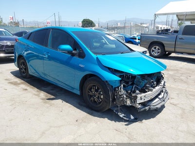 TOYOTA PRIUS PRIME 2021