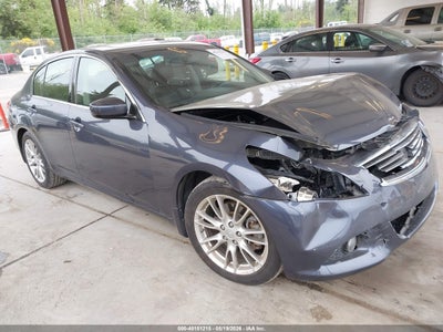 INFINITI G37 2011