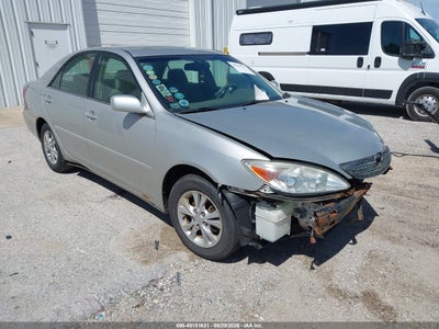 TOYOTA CAMRY 2004