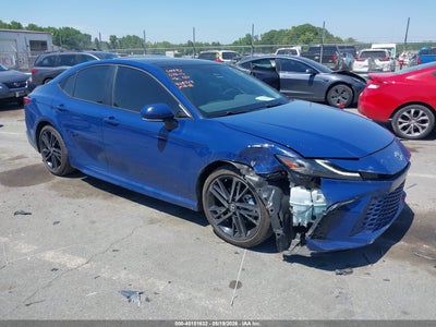 TOYOTA CAMRY 2025