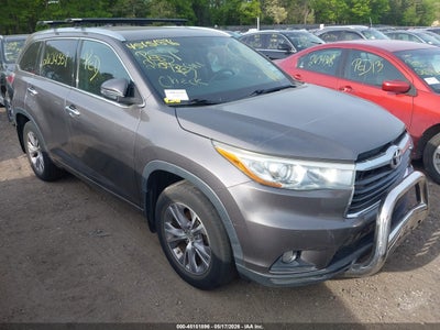 TOYOTA HIGHLANDER 2015