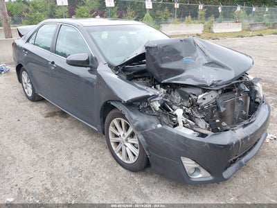 TOYOTA CAMRY 2012