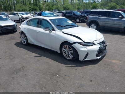 LEXUS IS 300 2024