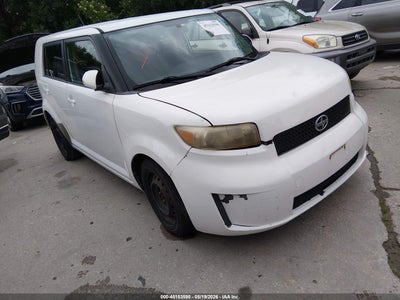 SCION XB 2010