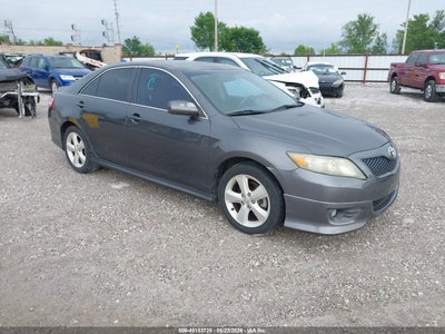 TOYOTA CAMRY 2011