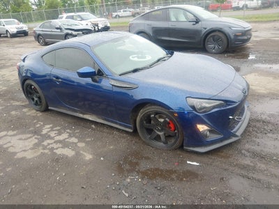 SCION FR-S 2015