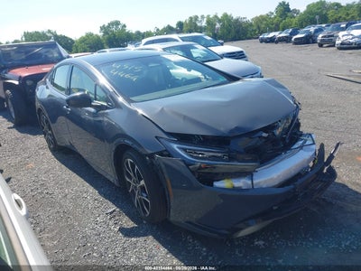 TOYOTA PRIUS PRIME 2024