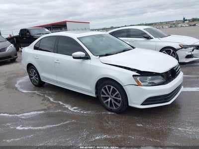 VOLKSWAGEN JETTA 2017