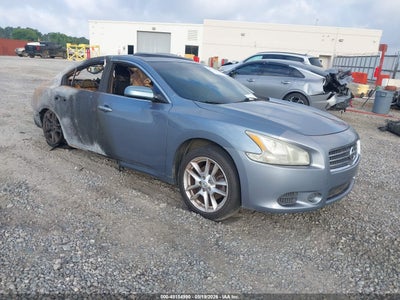 NISSAN MAXIMA 2011