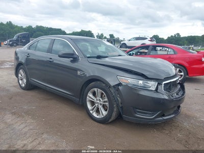 FORD TAURUS 2018