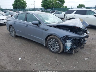 HYUNDAI SONATA HYBRID 2025