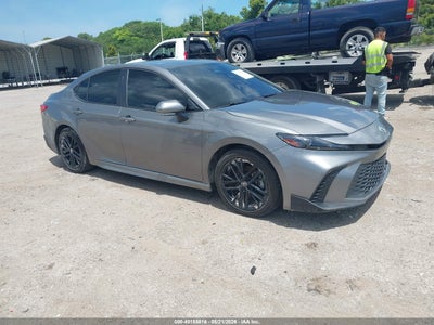 TOYOTA CAMRY 2025