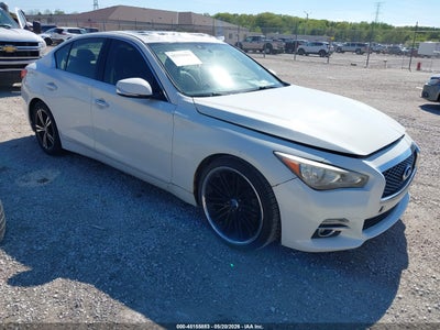 INFINITI Q50 2015