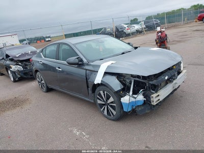 NISSAN ALTIMA 2021